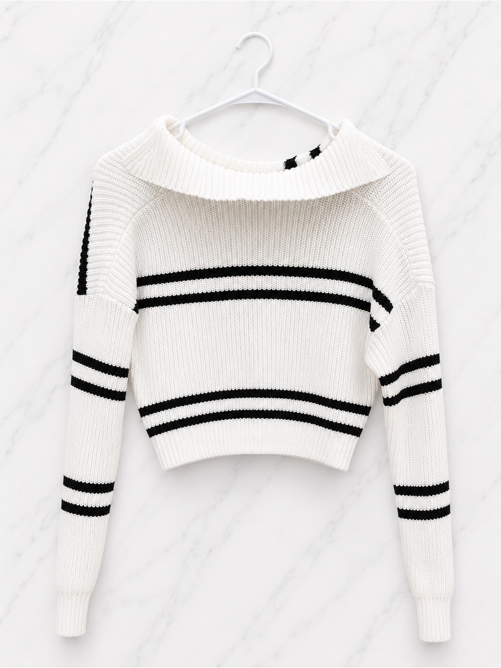 White Black Striped Cropped Knit Sweater Collared V Neck Polo Pullover | Small - Picture 3 of 4